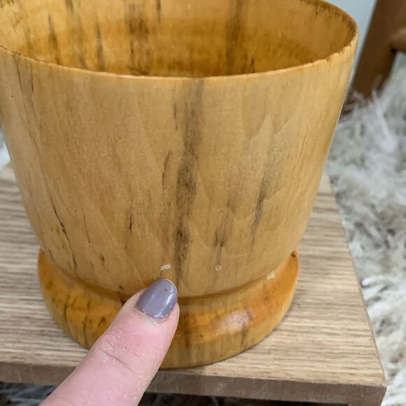 Hand Turned Artist Signed Wooden Cup - Picture 6 of 17